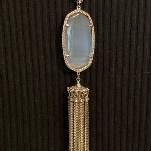 Kendra Scott Rayne pendant necklace.